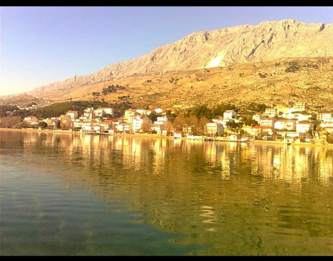 Apartmani Branko Vojnovic Omiš Quarto foto