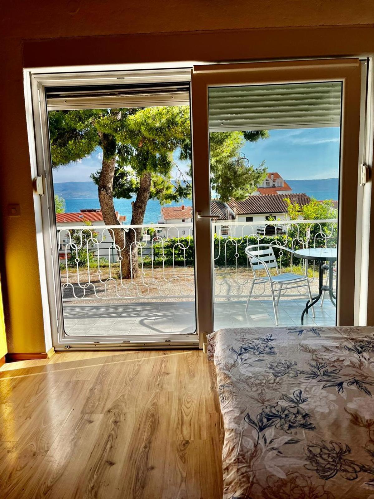 Apartmani Branko Vojnovic Omiš Quarto foto