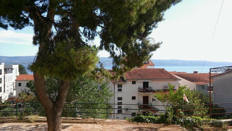 Apartmani Branko Vojnovic Omiš Quarto foto
